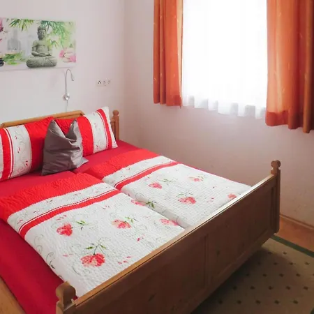 度假居 Emberger, 菲根